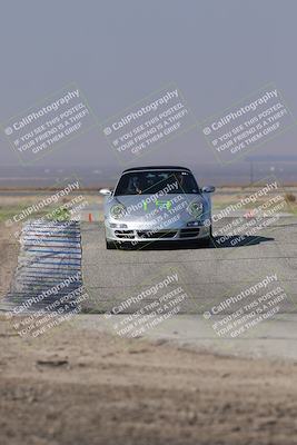 media/Nov-01-2025-PCA Central Coast (Sat) [[5e27ded23e]]/White Group/Grapevine/